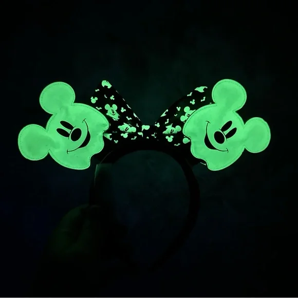 Loungefly | Accessories | Loungefly Disney Parks Ghost  display picture 1
